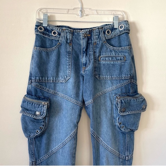 Free People We the Free Call Me Crazy Cargo Flare Mid Rise Jeans Size 25 - Picture 4 of 7